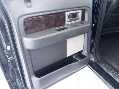 Used 2013 Ford F150 Platinum RWD image 28