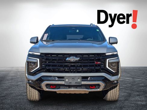 Certified 2025 Chevrolet Suburban Z71 image 9