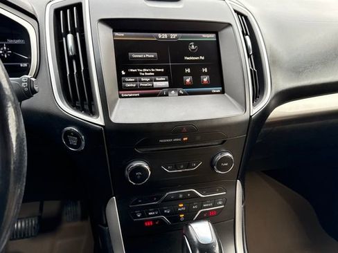 Used 2015 Ford Edge SEL w/ Equipment Group 201A image 19