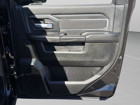New 2025 RAM 2500 Big Horn image 27