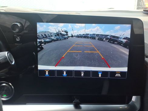 Used 2023 Chevrolet Corvette Stingray Premium Cpe RWD image 25