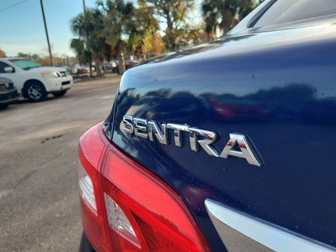 Used 2016 Nissan Sentra S image 8