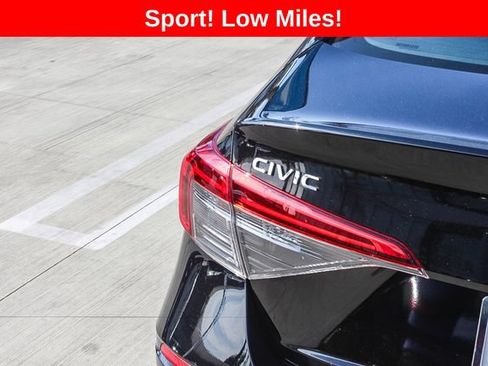 Used 2024 Honda Civic Sport image 8