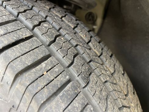 Used 2023 Chevrolet Blazer LT image 32