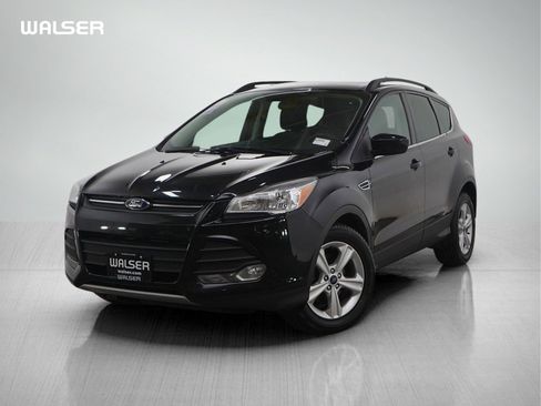 Used 2014 Ford Escape SE w/ Equipment Group 201A image 1
