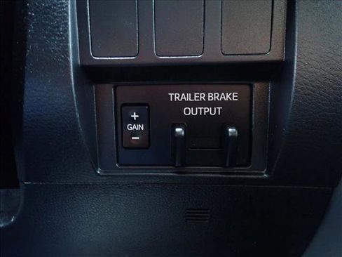Used 2021 Toyota Tundra SR5 AWD/4WD image 19