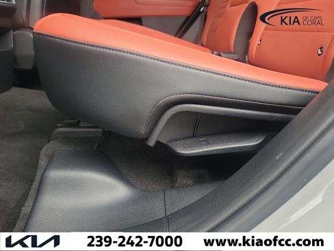 Certified 2024 Kia Sportage SX FWD image 13
