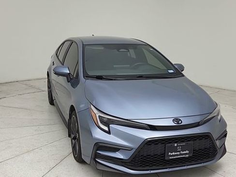 Used 2023 Toyota Corolla SE image 8