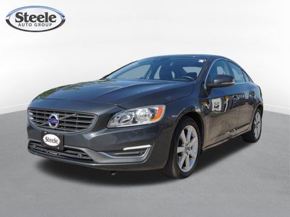 Used 2016 Volvo S60 T5 Premier w/ Convenience Package