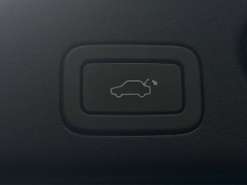 Used 2015 Jaguar XJ L Portfolio RWD image 56