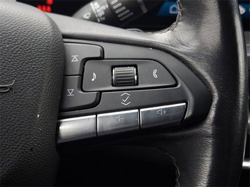 Used 2024 Cadillac XT4 Premium Luxury image 21