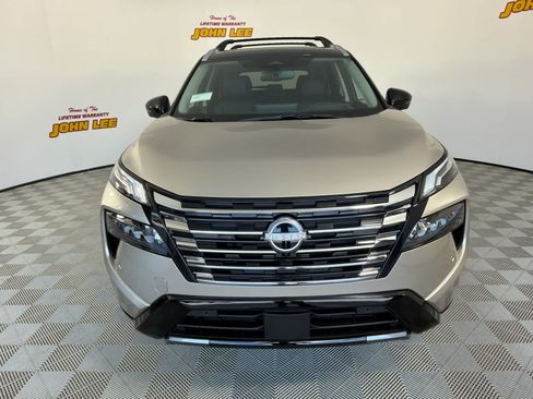 New 2026 Nissan Rogue Platinum w/ Platinum Premium Package AWD/4WD image 9