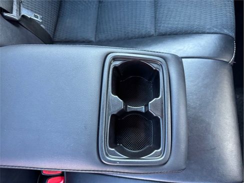 Used 2014 Toyota Camry SE FWD image 27