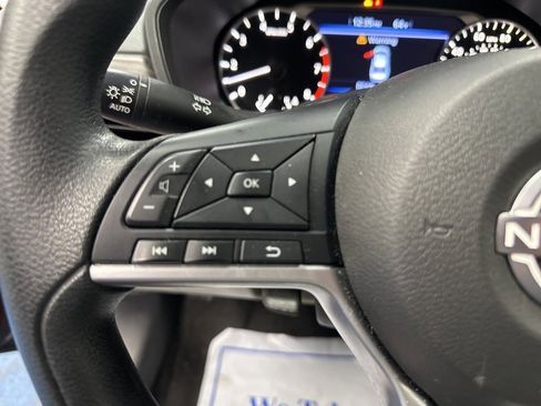 Used 2025 Nissan Altima 2.5 SV image 32