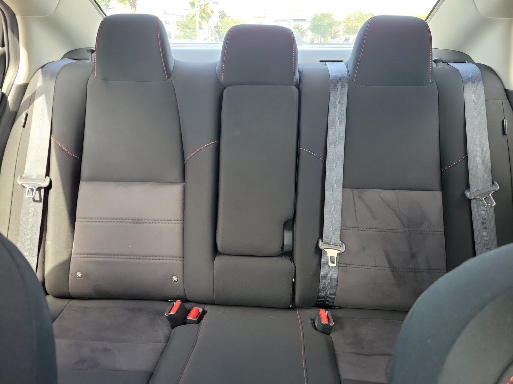 Certified 2025 Nissan Sentra SR FWD image 17