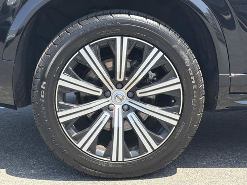 Certified 2023 Volvo XC90 B5 Core AWD/4WD image 28