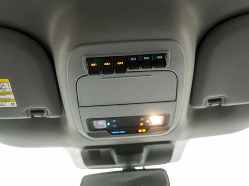 Used 2023 Ford F350 XLT image 26