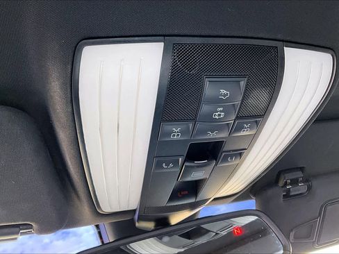 Used 2012 Mercedes-Benz E 350 Sedan image 29