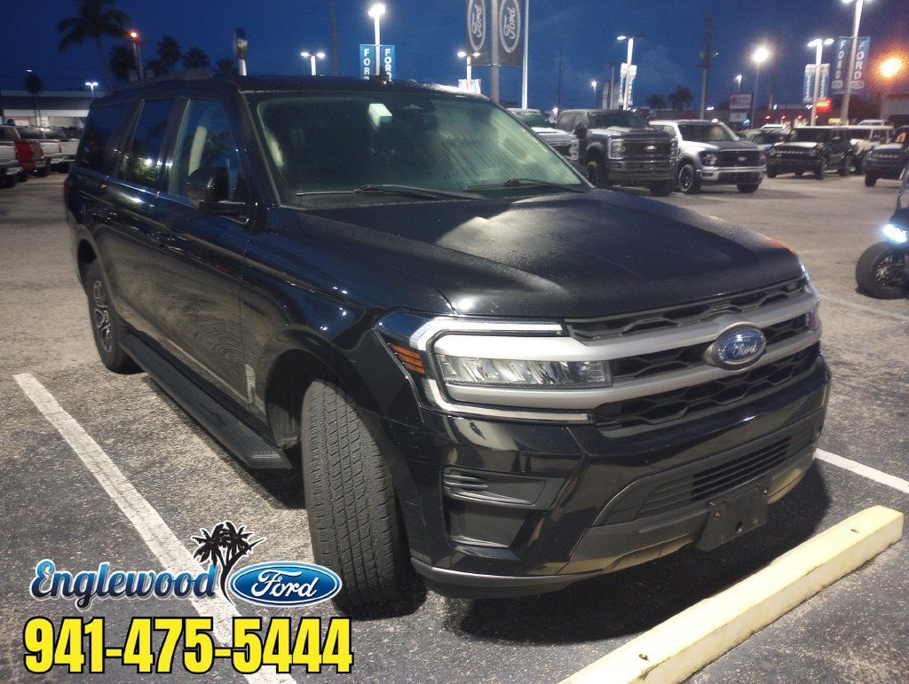 Used 2024 Ford Expedition Max XLT AWD/4WD image 1