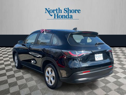 Certified 2023 Honda HR-V LX image 4