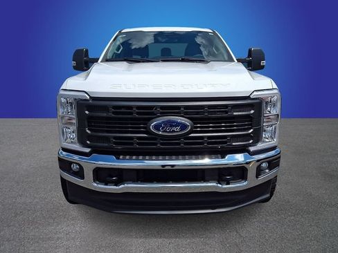 Used 2024 Ford F250 XL w/ XL Driver Assist Package AWD/4WD image 2