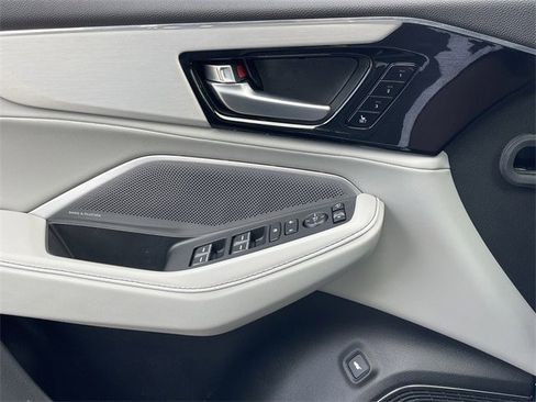 Used 2026 Acura MDX w/ Technology Package image 23
