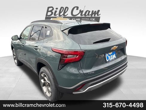 New 2026 Chevrolet Trax LT w/ LT Convenience Package FWD image 36
