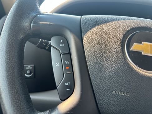 Used 2011 Chevrolet Silverado 2500 W/T AWD/4WD image 19