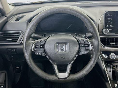 Used 2018 Honda Accord LX image 18