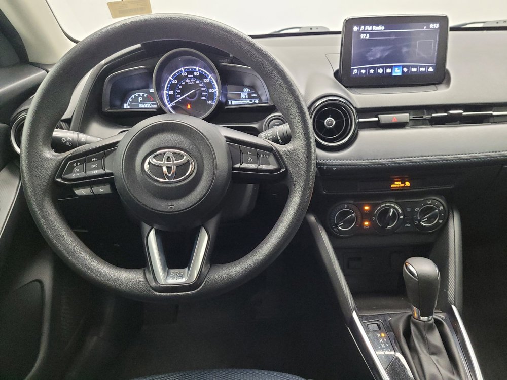 Used 2019 Toyota Yaris LE FWD image 22