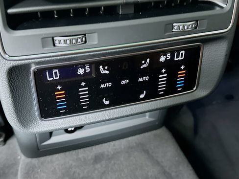 New 2026 Audi Q8 Premium Plus AWD/4WD image 37