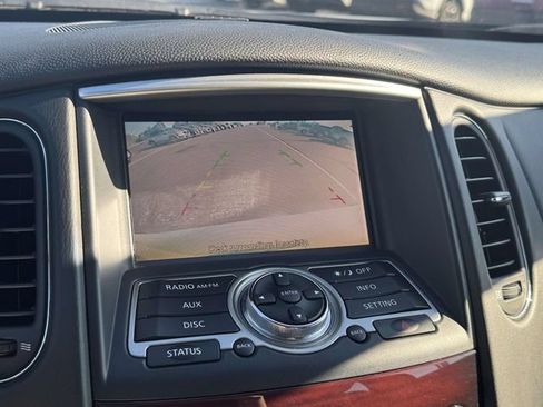 Used 2017 INFINITI QX50 AWD w/ Premium Package image 16