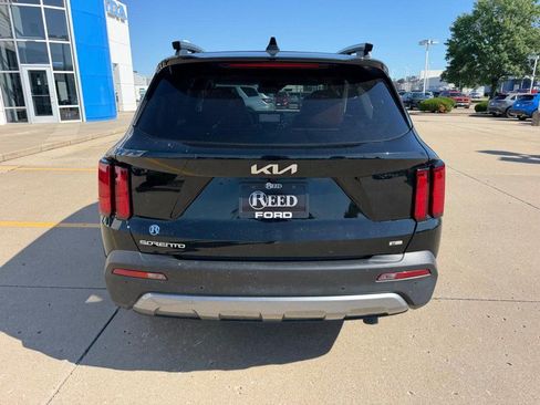 Used 2023 Kia Sorento SX Prestige AWD/4WD image 3