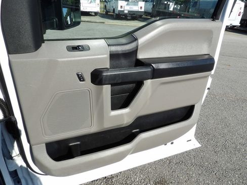 Used 2017 Ford F350 XL w/ Power Equipment Group RWD image 38