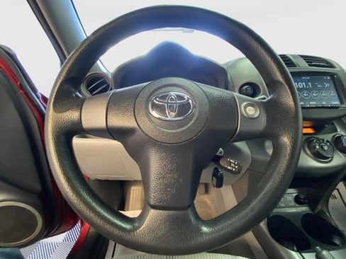 Used 2011 Toyota RAV4 4WD w/ Base L4 Extra Value Pkg image 22