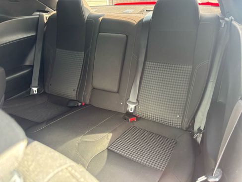 Used 2017 Dodge Challenger R/T RWD image 23