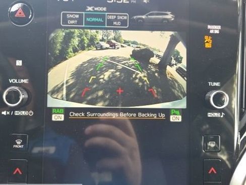 Certified 2025 Subaru Outback Onyx Edition image 24