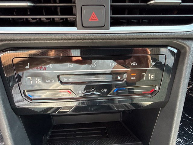 New 2026 Volkswagen Taos SE AWD/4WD image 20
