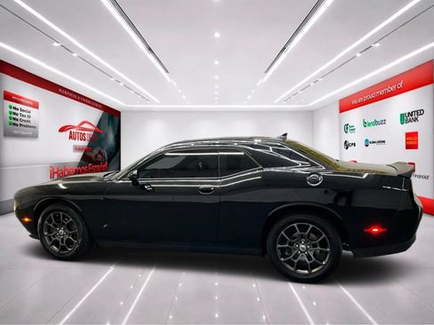 Used 2018 Dodge Challenger GT w/ Driver Convenience Group AWD/4WD image 4