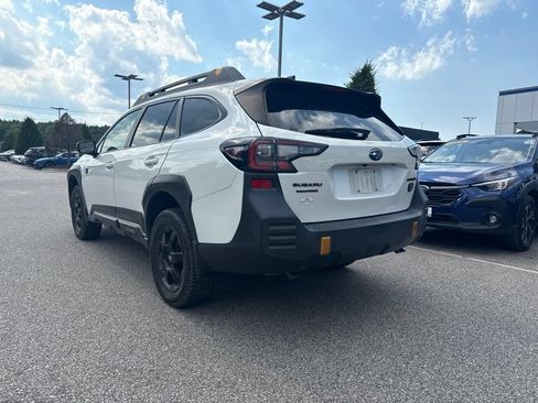 Used 2022 Subaru Outback Wilderness AWD/4WD image 3