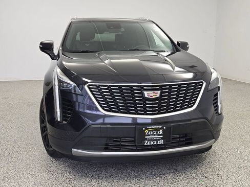 Used 2023 Cadillac XT4 Premium Luxury w/ Technology Package AWD/4WD image 5