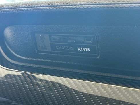 Used 2019 Ford Mustang Shelby GT350 w/ Technology Package image 26