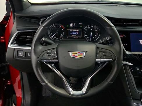 Certified 2024 Cadillac XT6 Premium Luxury image 14