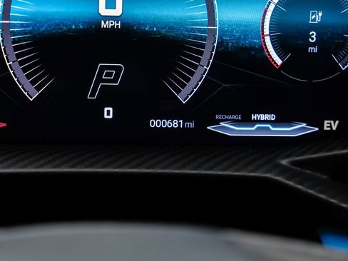 Used 2026 Lamborghini Temerario AWD/4WD image 19