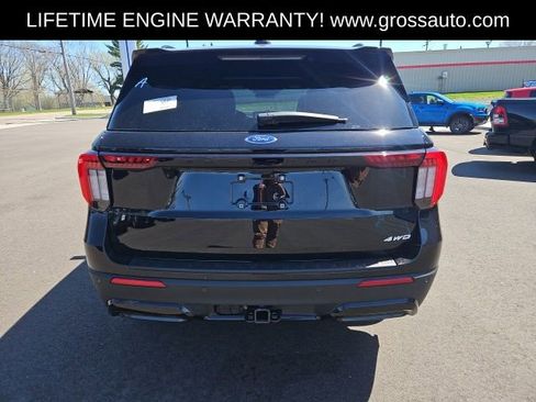 New 2026 Ford Explorer ST-Line AWD/4WD image 7