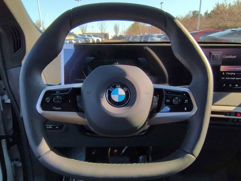 New 2026 BMW iX xDrive45 image 24