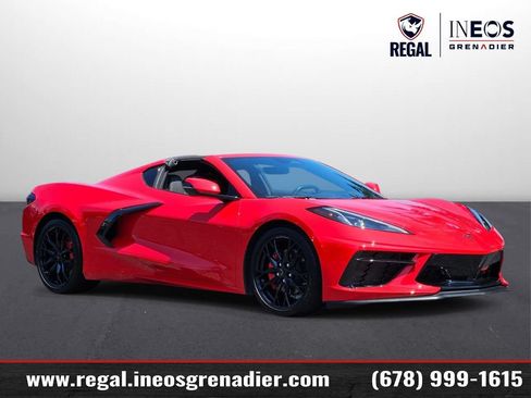 Used 2024 Chevrolet Corvette Stingray Coupe w/ 1LT RWD image 1