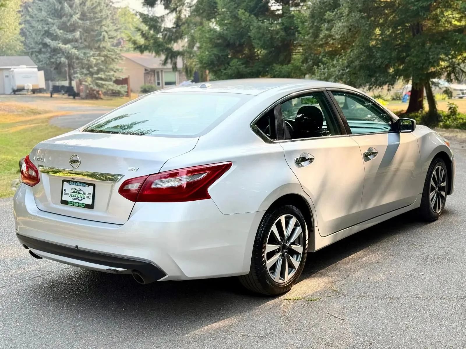 Used 2018 Nissan Altima 2.5 SV FWD image 5
