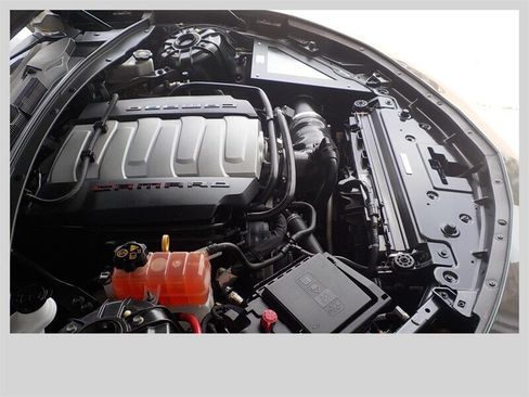 Used 2016 Chevrolet Camaro SS RWD image 33