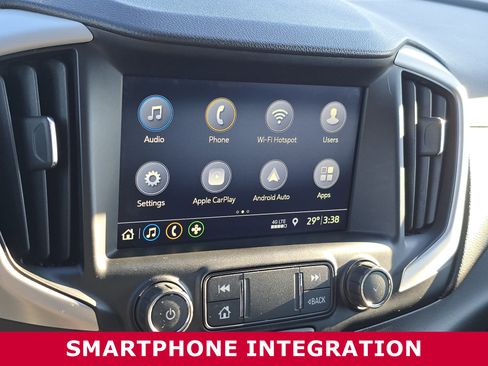 Used 2019 GMC Terrain SLT w/ Preferred Package image 3